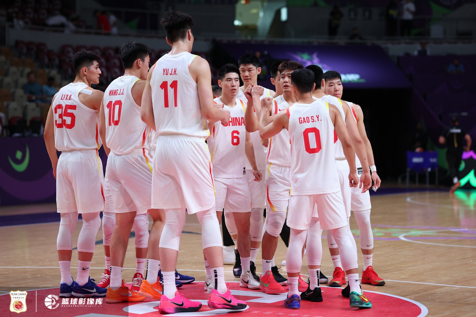 pg电子大全-直通8强！中国男篮投射进步多点开花 本土教练也能带来全新面貌？