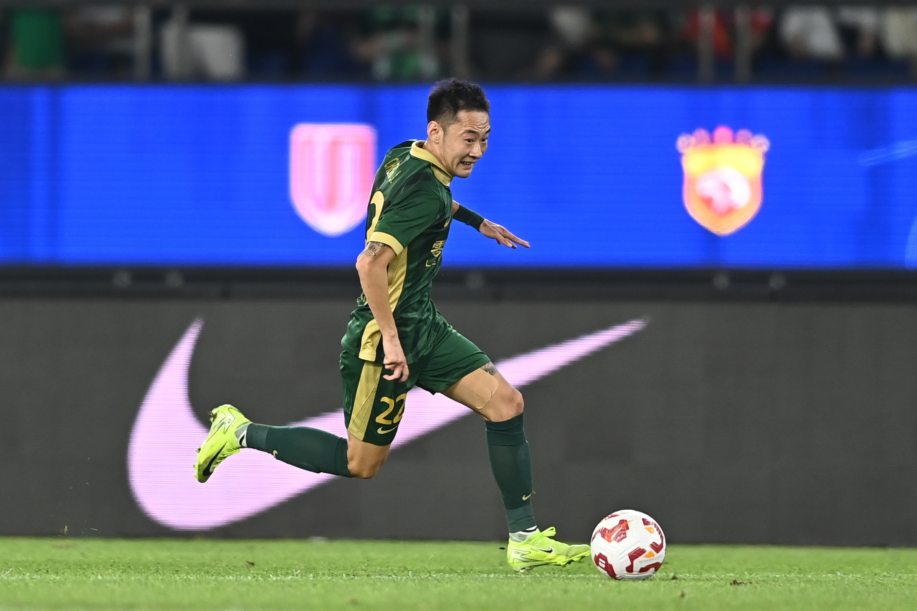 媒体人谈程进红牌：这个赛季如果谁还说有争议，就是真不看球了