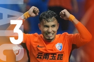 杯赛联赛两连胜get！中超第18轮，云南玉昆主场3-1战胜深圳新鹏城