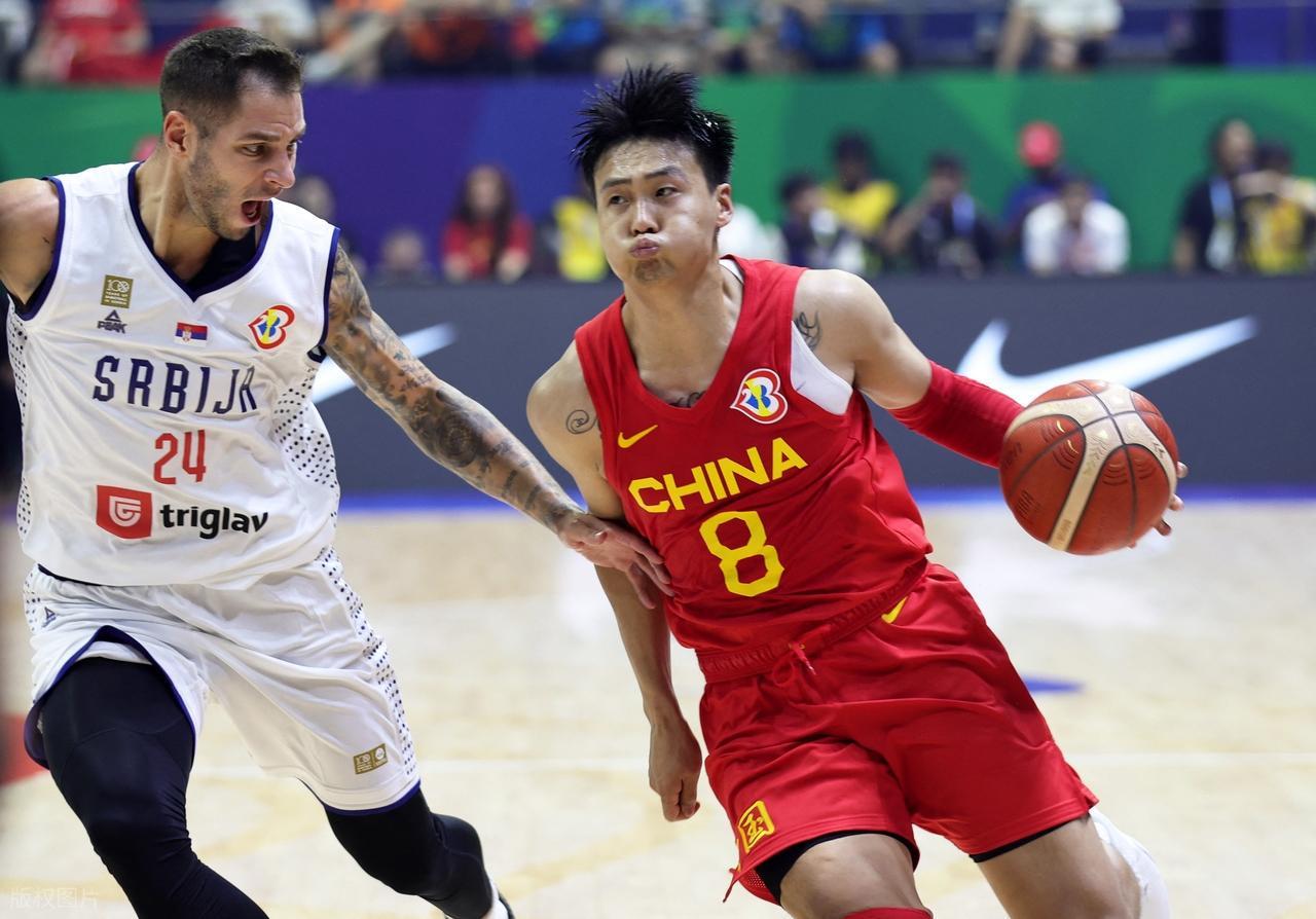 pg老虎机-签字费+户口+房子，赵睿3选1?记者:小孩子才做选择，成年人全都要