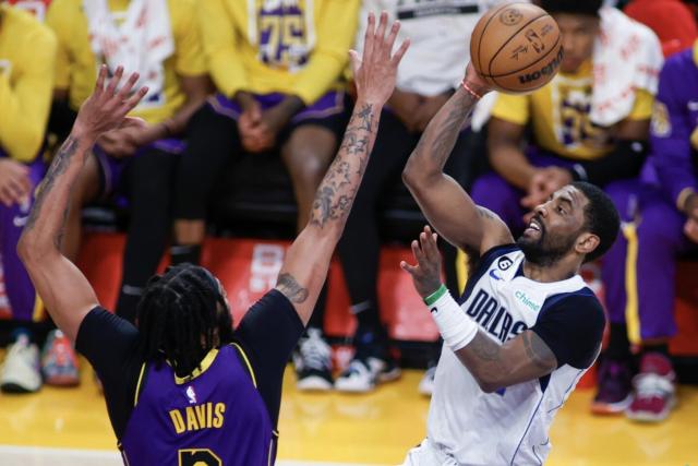 pg电子大全-独行侠无意助湖人签换欧文 送出浓眉是唯一可能